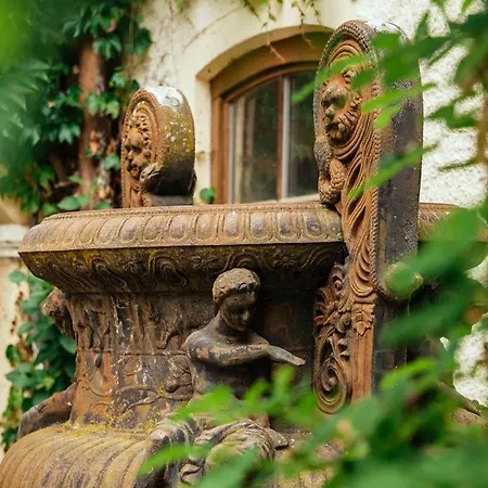 Schlossgut Tunzenberg *